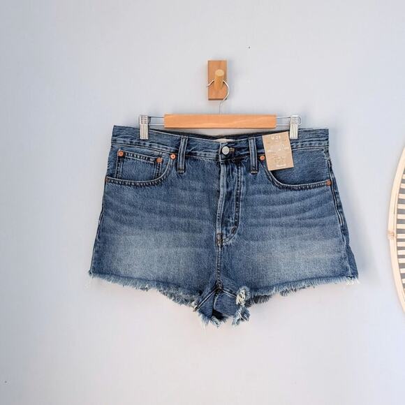 MADEWELL Relaxed Denim Shorts in Berriman Wash, size 29, NWT - Picture 1 of 9